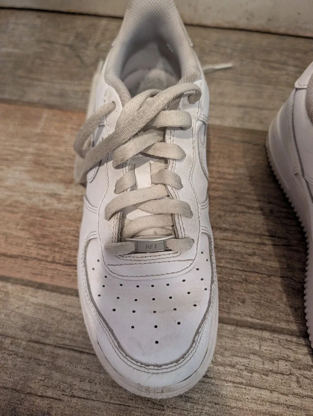 White Nike Air Force 1 Low Sneakers
